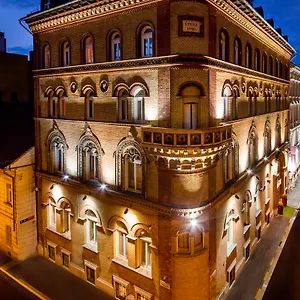 **** Hotel Museum Ungheria